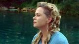 nume real: christine debra nasterii: brisbane, marital: ochilor: parului: gri christine amor